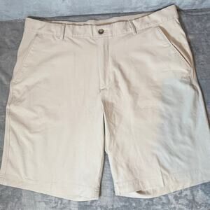 Greg Norman Golf Shorts Mens 40 Khaki Shark Logo Performance Flat Front Casual
